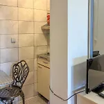 Beautiful In With Wifi דירה לופאר